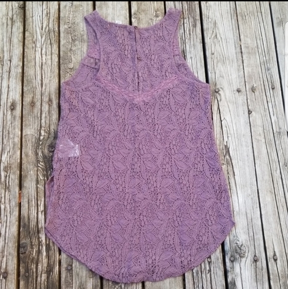 American Eagle lacy tank top - Picture 3 of 5